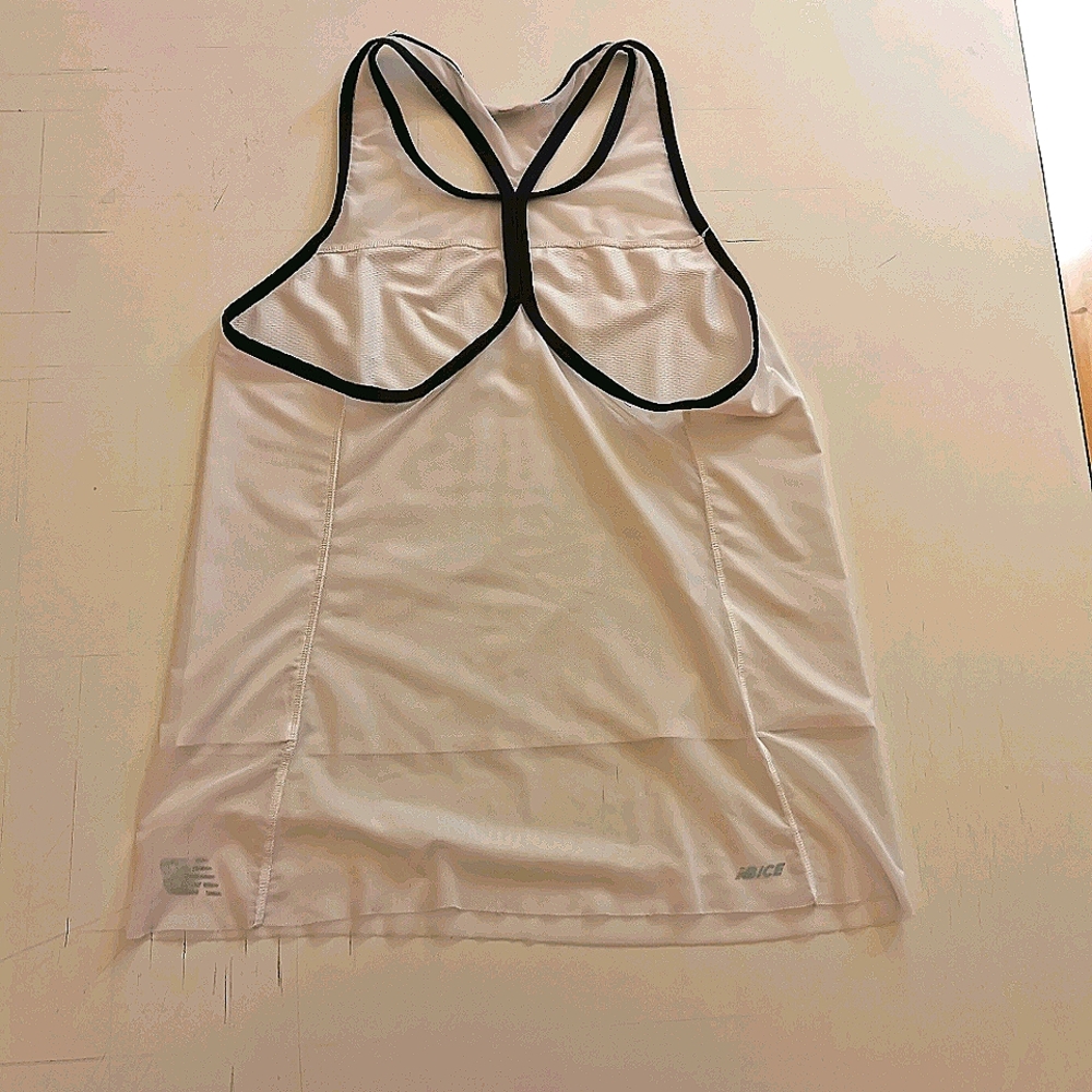 New Balance, S, White RacerBack Tank Top - Picture 2 of 3